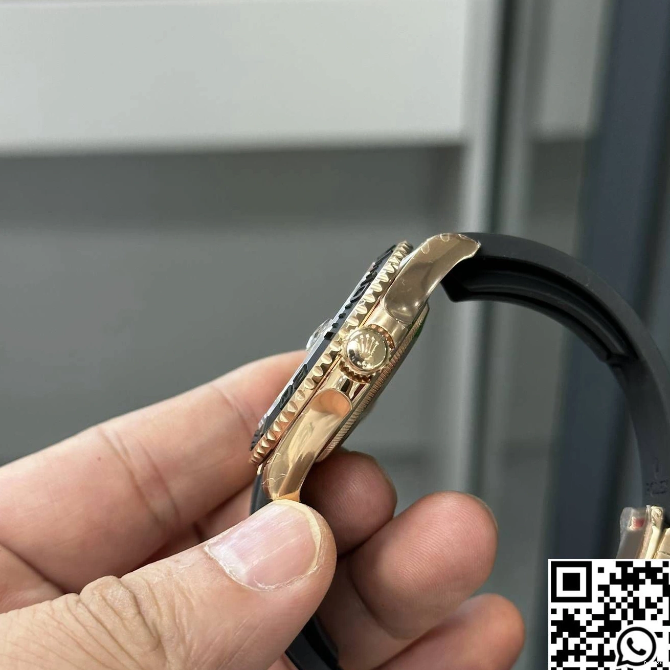 Yacht Rolex VS Rose Master Factory M126655-0002 Black Gold Dial 0331